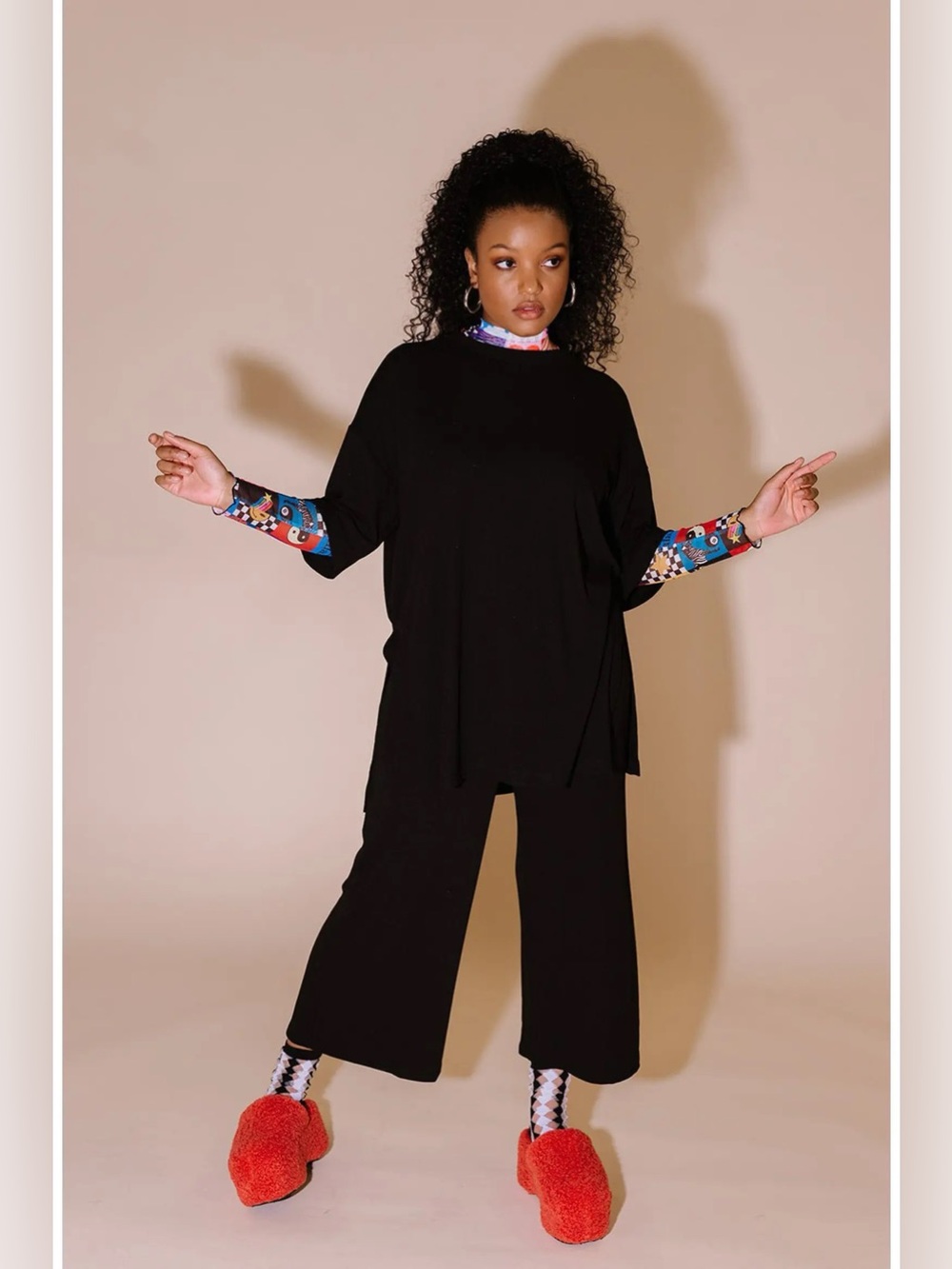 Dressed in Lala Lex Ribbed Oversize T-Shirt & High Waist Crop Pants Set in Black